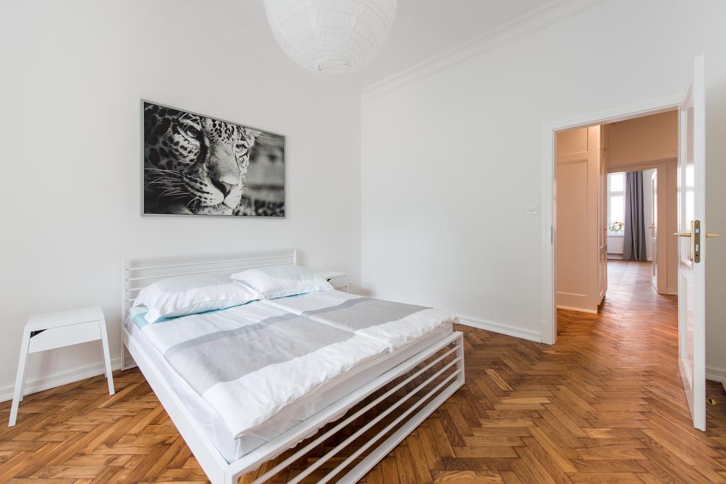 Style4Rent Sunny Old Town Apartments Красков Екстериор снимка