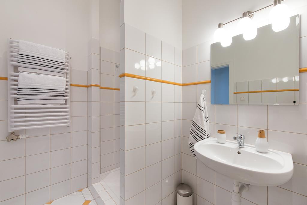 Style4Rent Sunny Old Town Apartments Красков Екстериор снимка